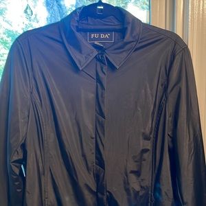 SOLD - Fu Da Womens Rain Coat Black Knee Length Buttons Pockets Collared L